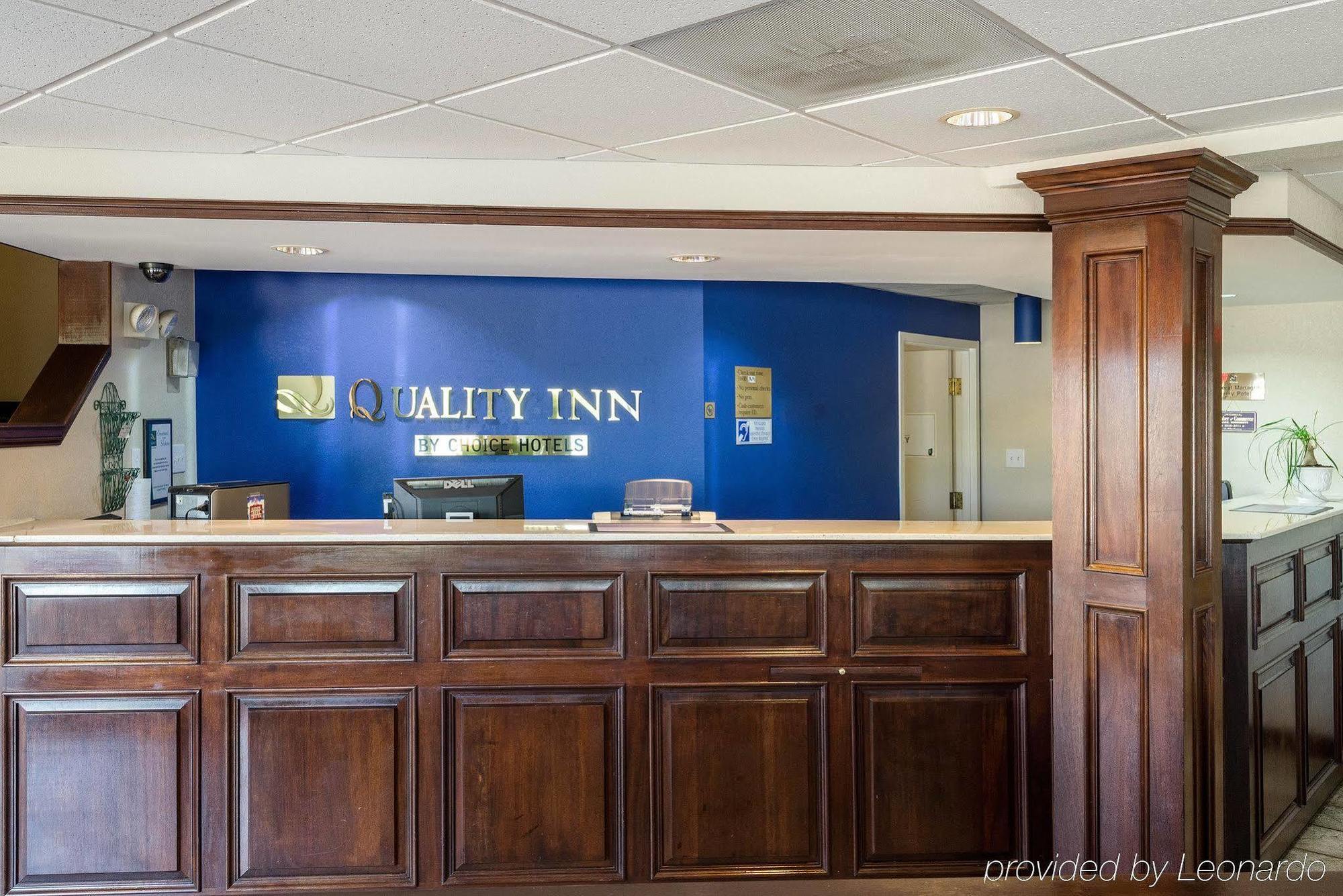 Quality Inn Magee Esterno foto